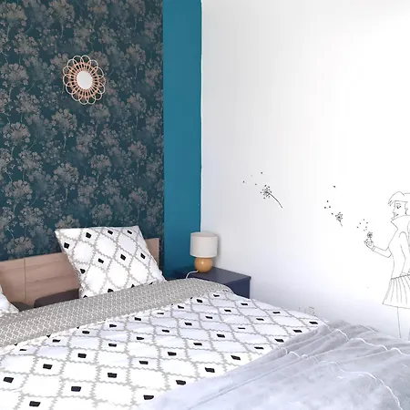 L'Artistique, Maison Pour 4 Personnes, 2 Chambres, Stationnement Gratuit, Petite Cour, Spacieux, Atypique Nyaraló Amiens